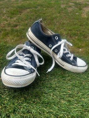 Converse Kids All Star Sneakers Low Top, Men Size 8, Navy Blue Casual Shoes